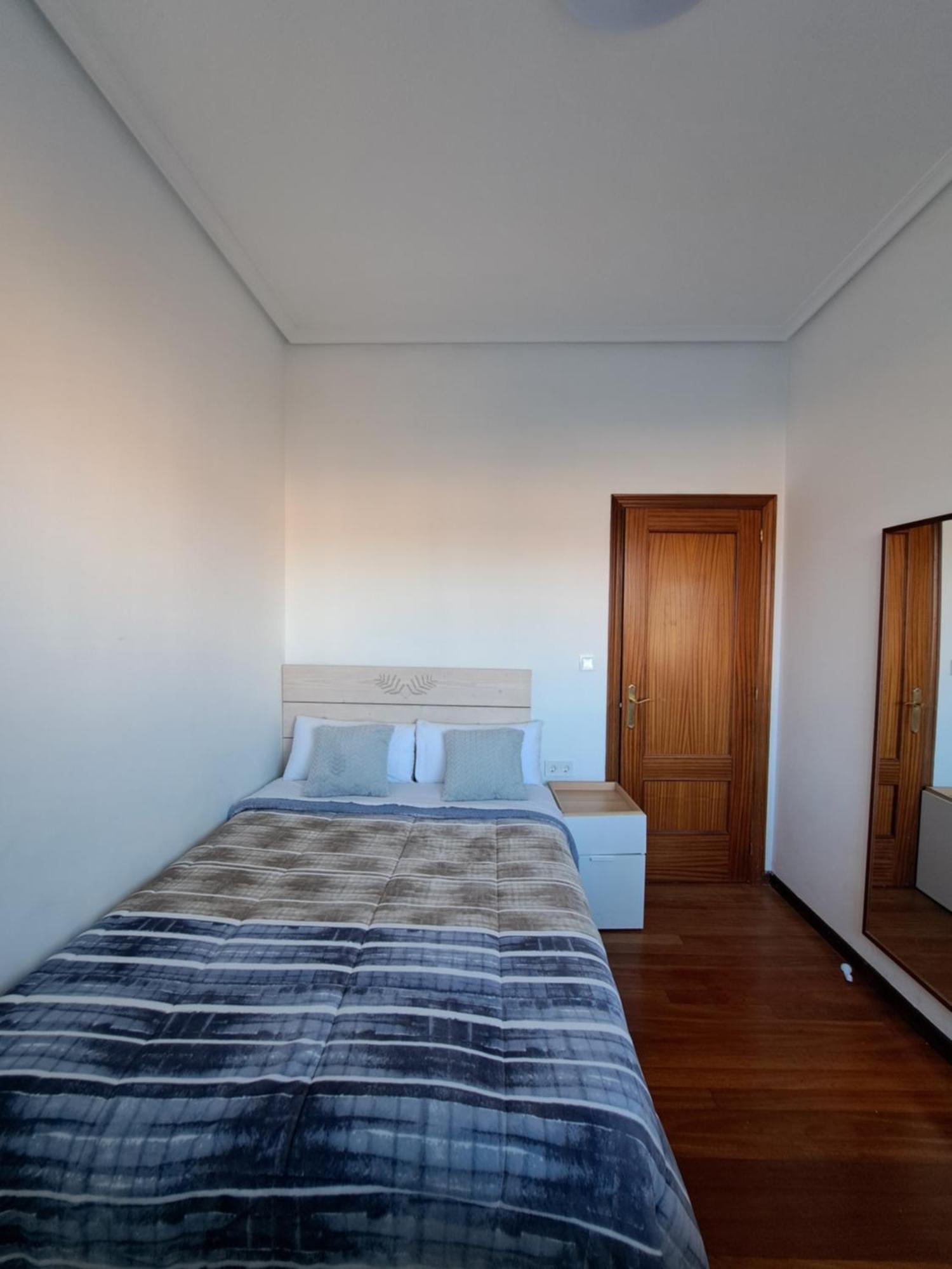 Piso Centrico En Bilbao Apartment Bilik gambar