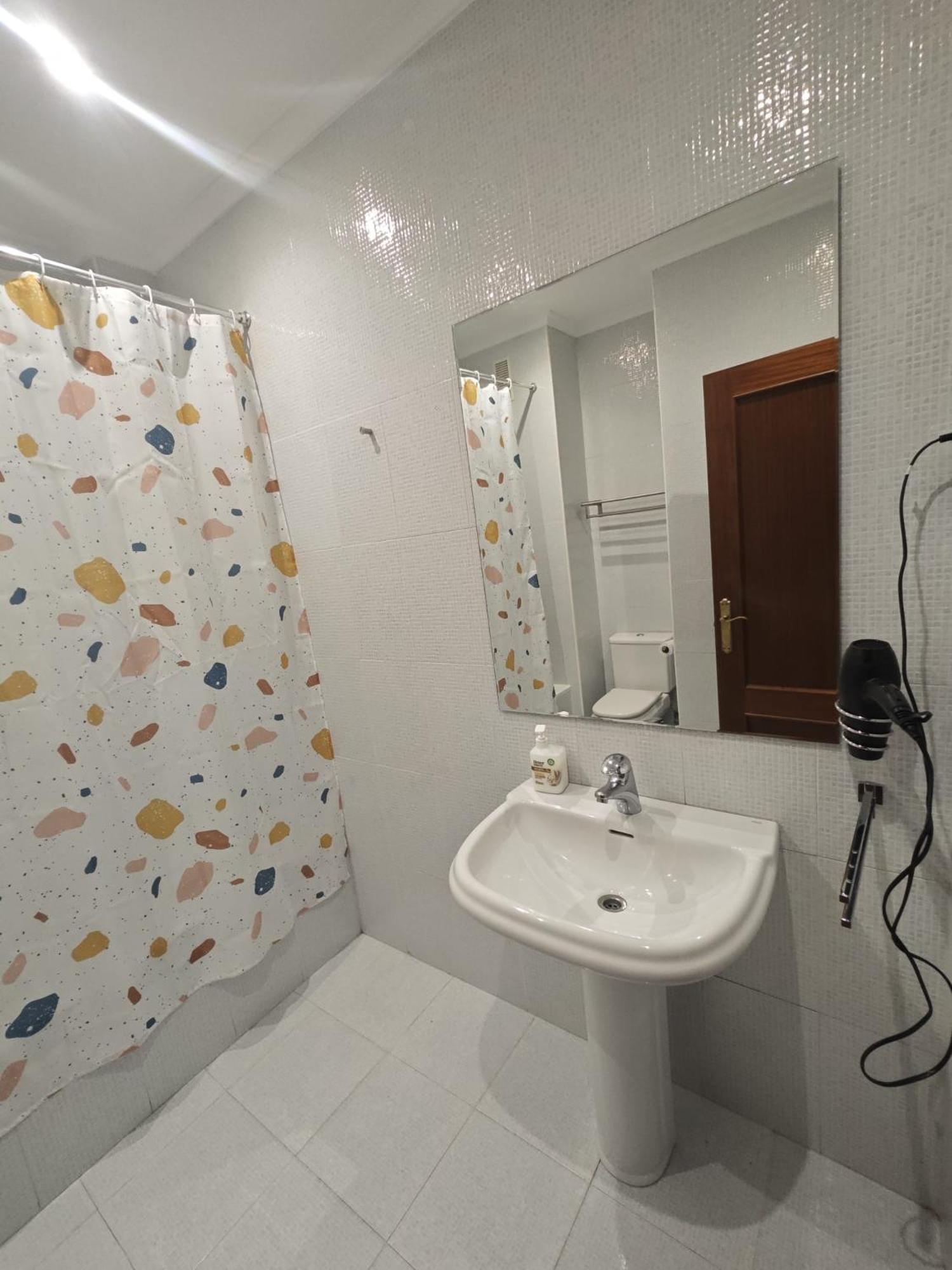Piso Centrico En Bilbao Apartment Luaran gambar